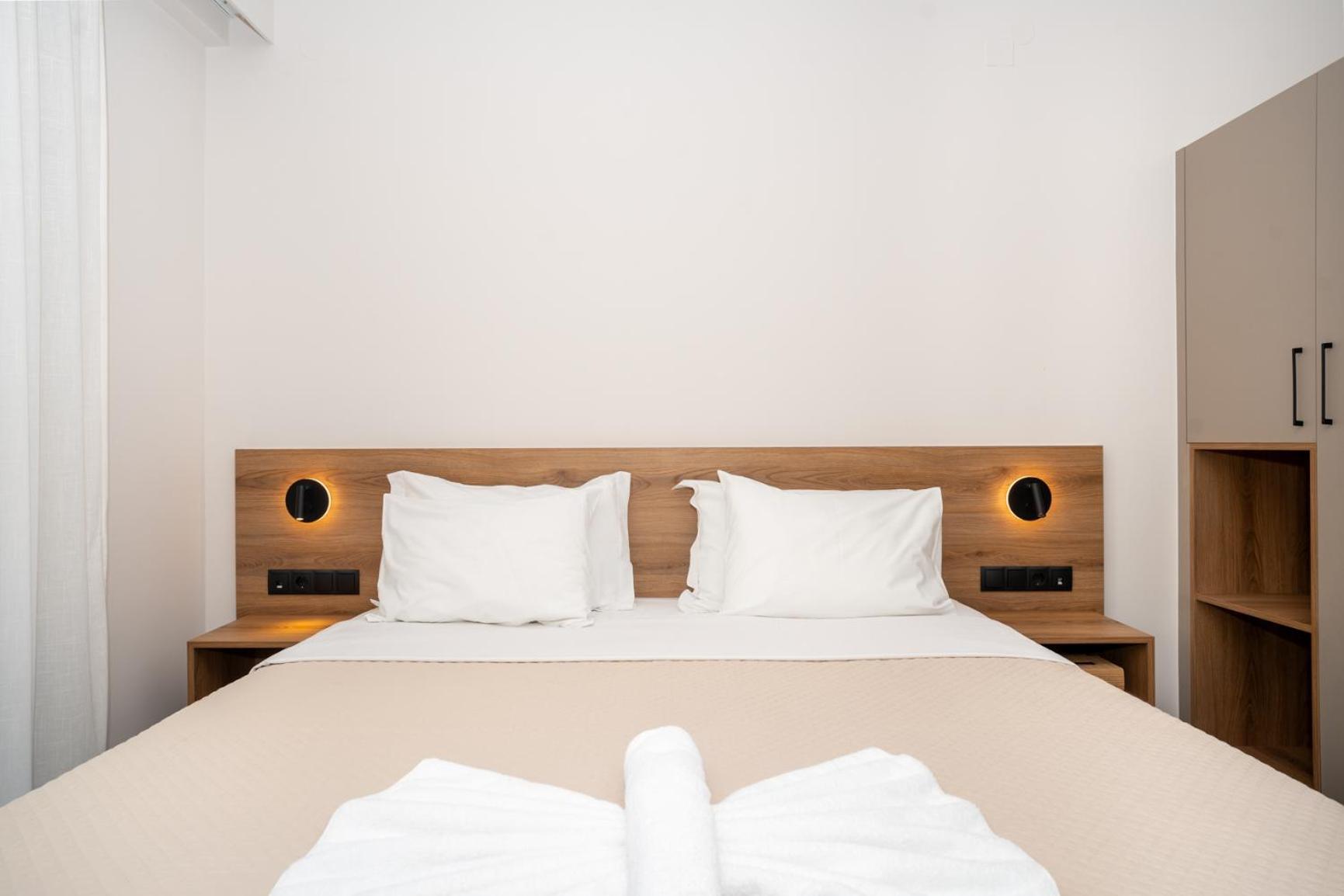 Dreta Suites Chrissi Akti Chania Exterior foto